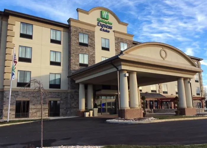Holiday Inn Express & Suites Butler By Ihg