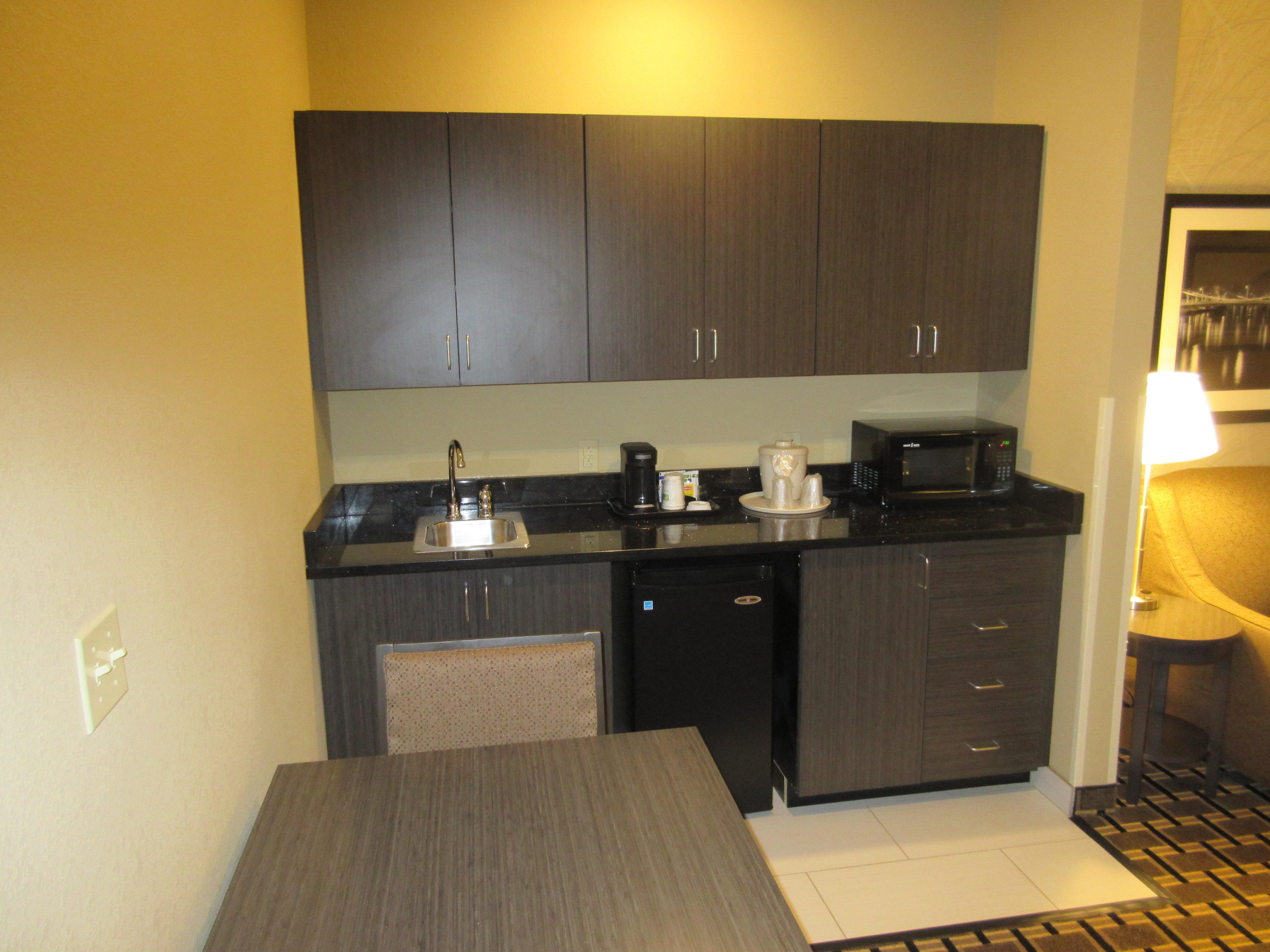 Hotel Express & By Ihg 2*