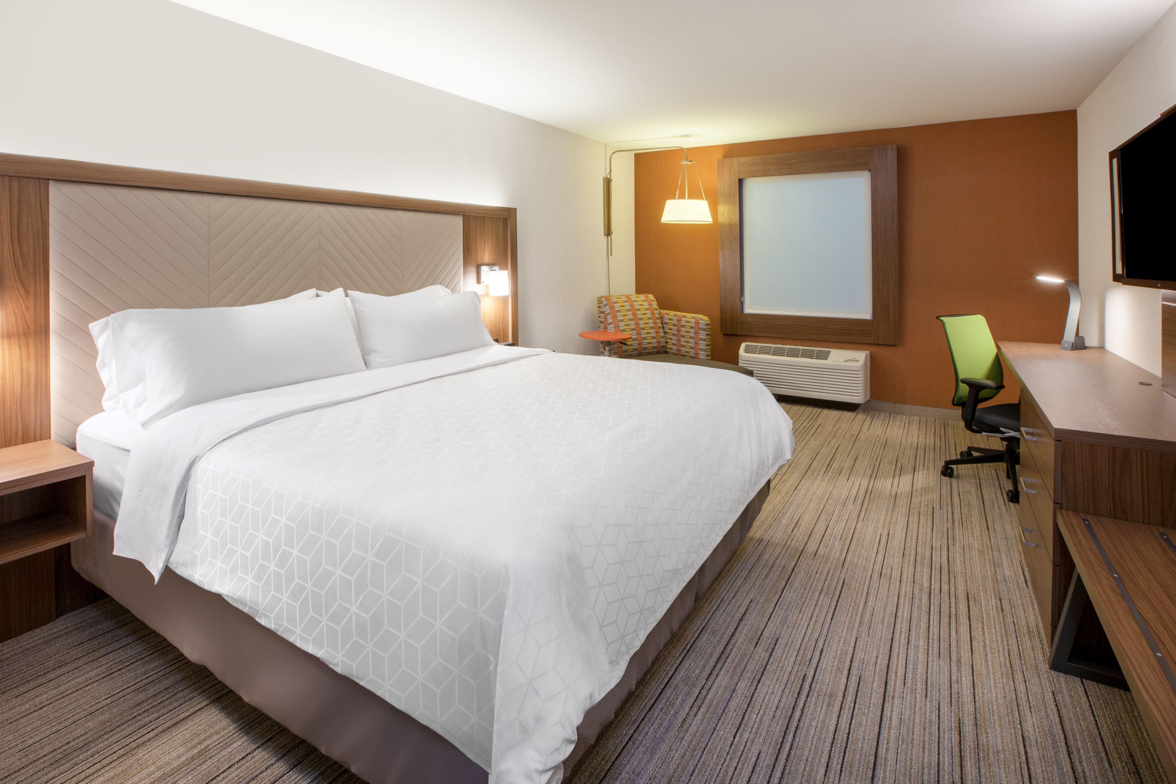 Express & By Ihg Hotel 2*